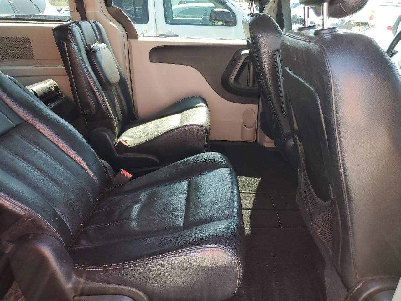 2013 Chrysler Town & Country Touring VIN: 2C4RC1BG8DR689151 Lot: 62781944