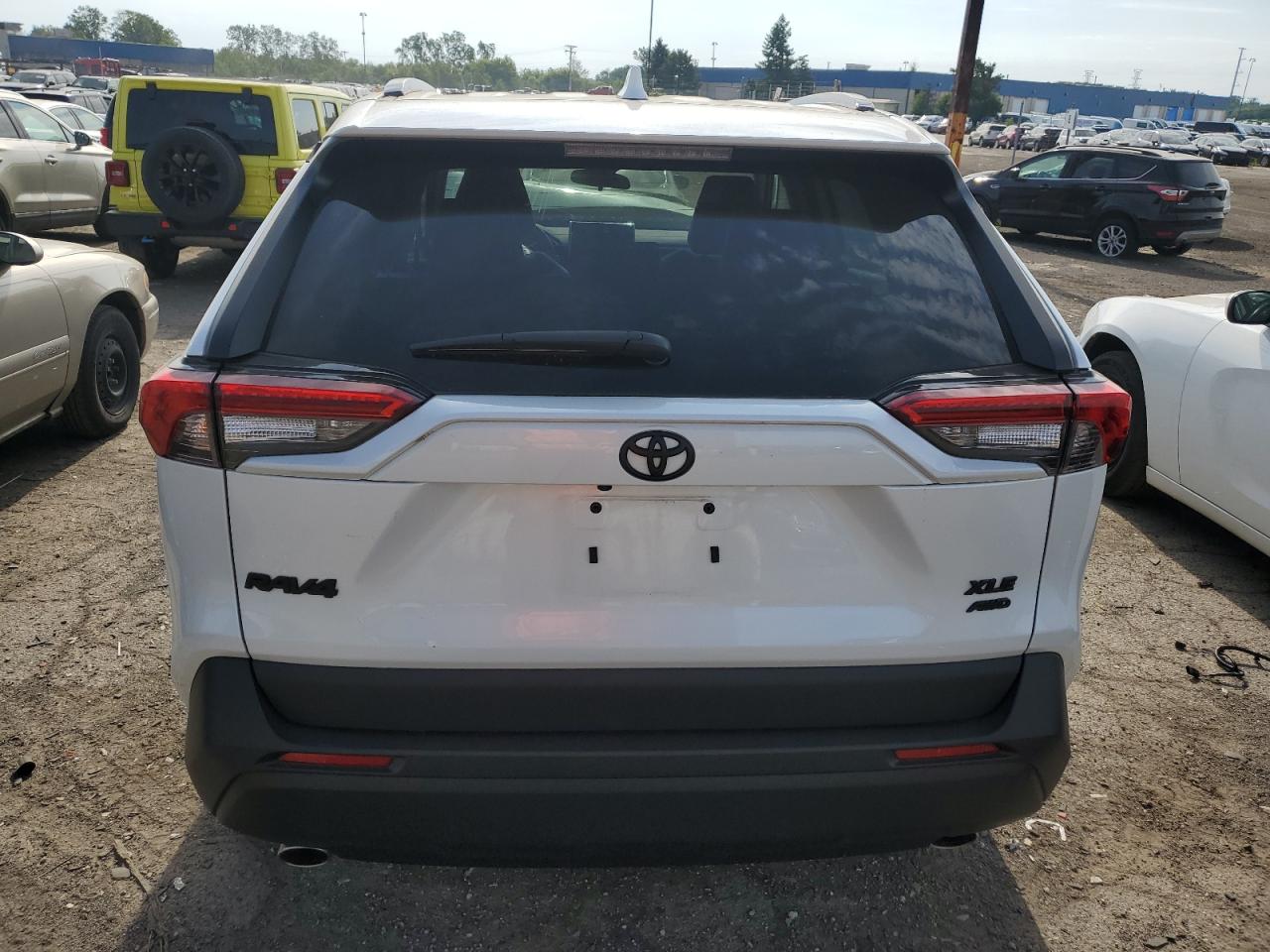 2023 Toyota Rav4 Xle Premium VIN: 2T3A1RFV1PW360778 Lot: 61465994