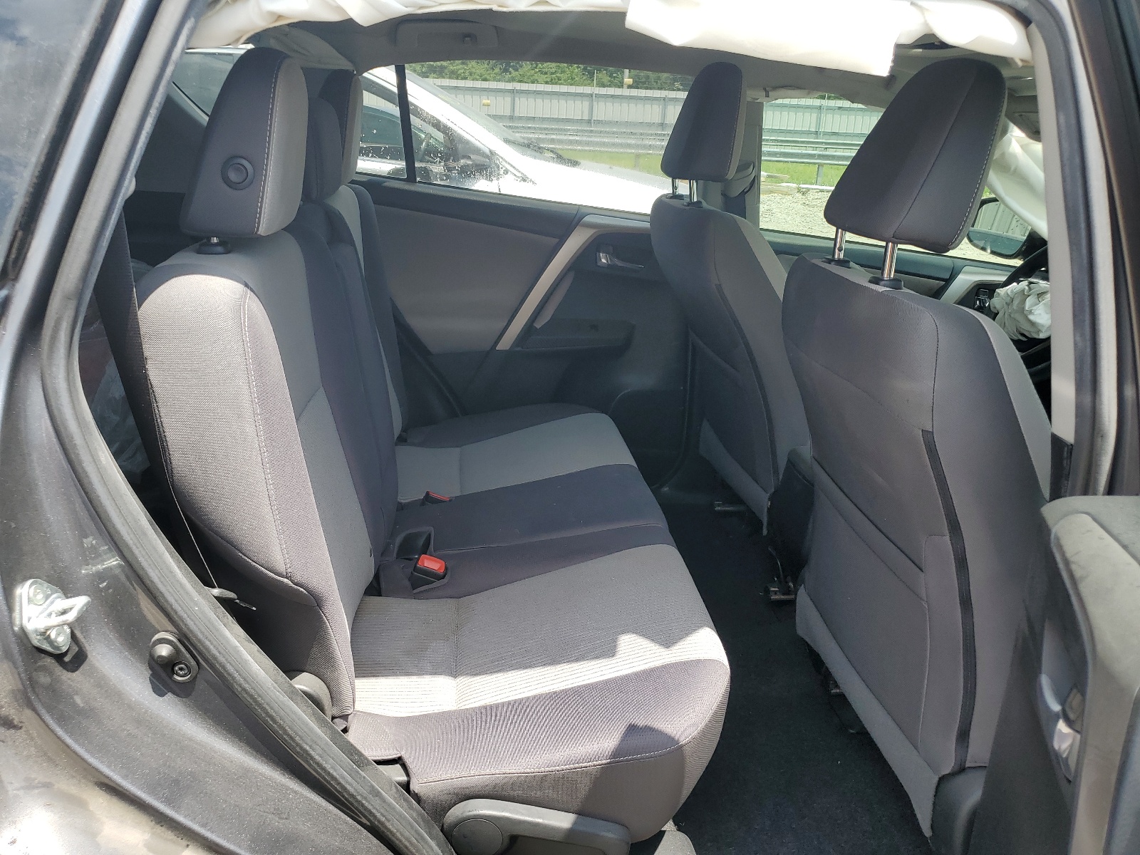 2T3WFREV9FW146953 2015 Toyota Rav4 Xle