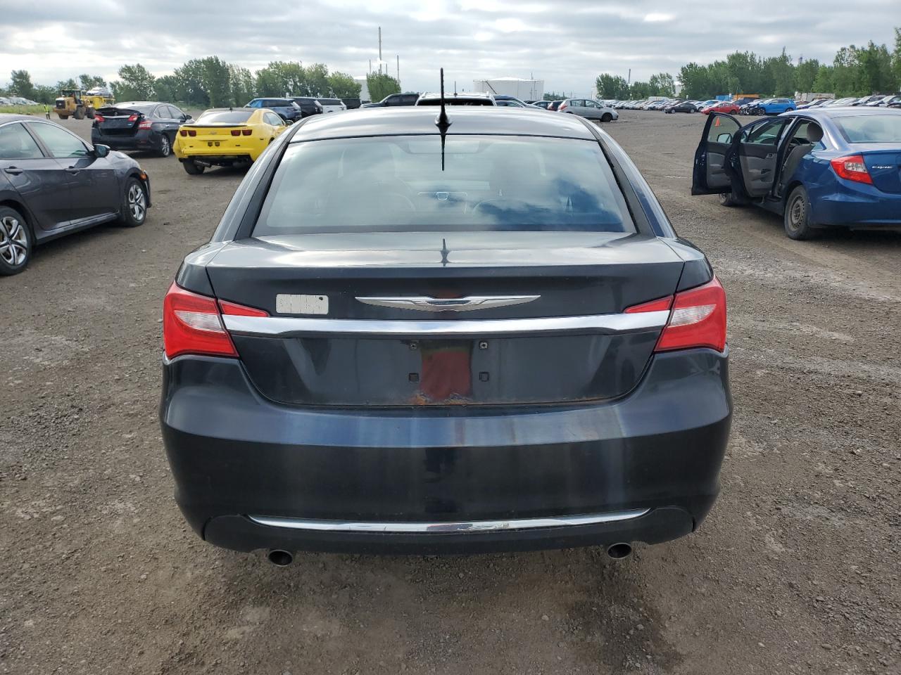 2012 Chrysler 200 Limited VIN: 1C3CCBCG0CN266932 Lot: 63076274