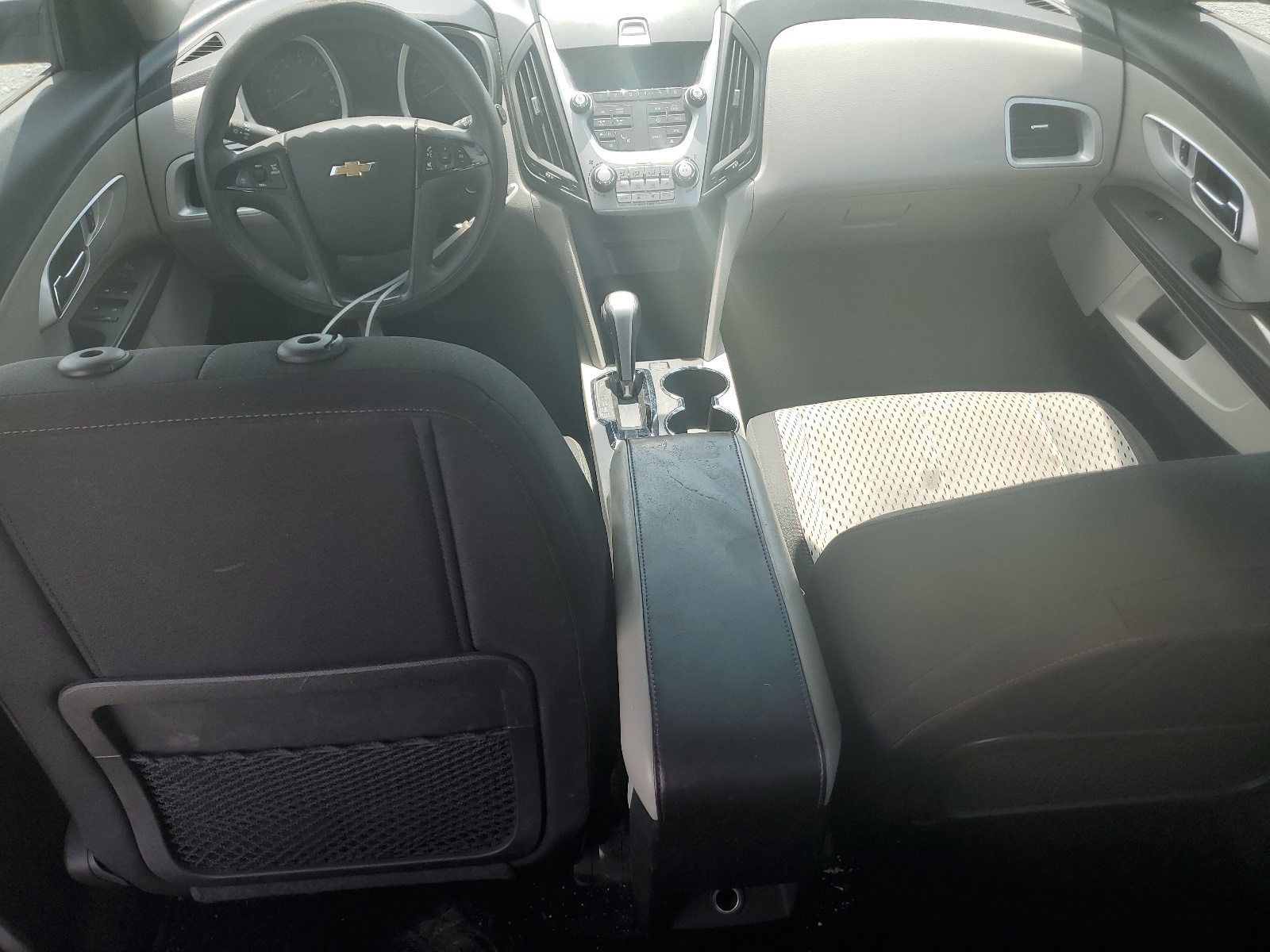 2015 Chevrolet Equinox Ls vin: 2GNFLEEK2F6144679