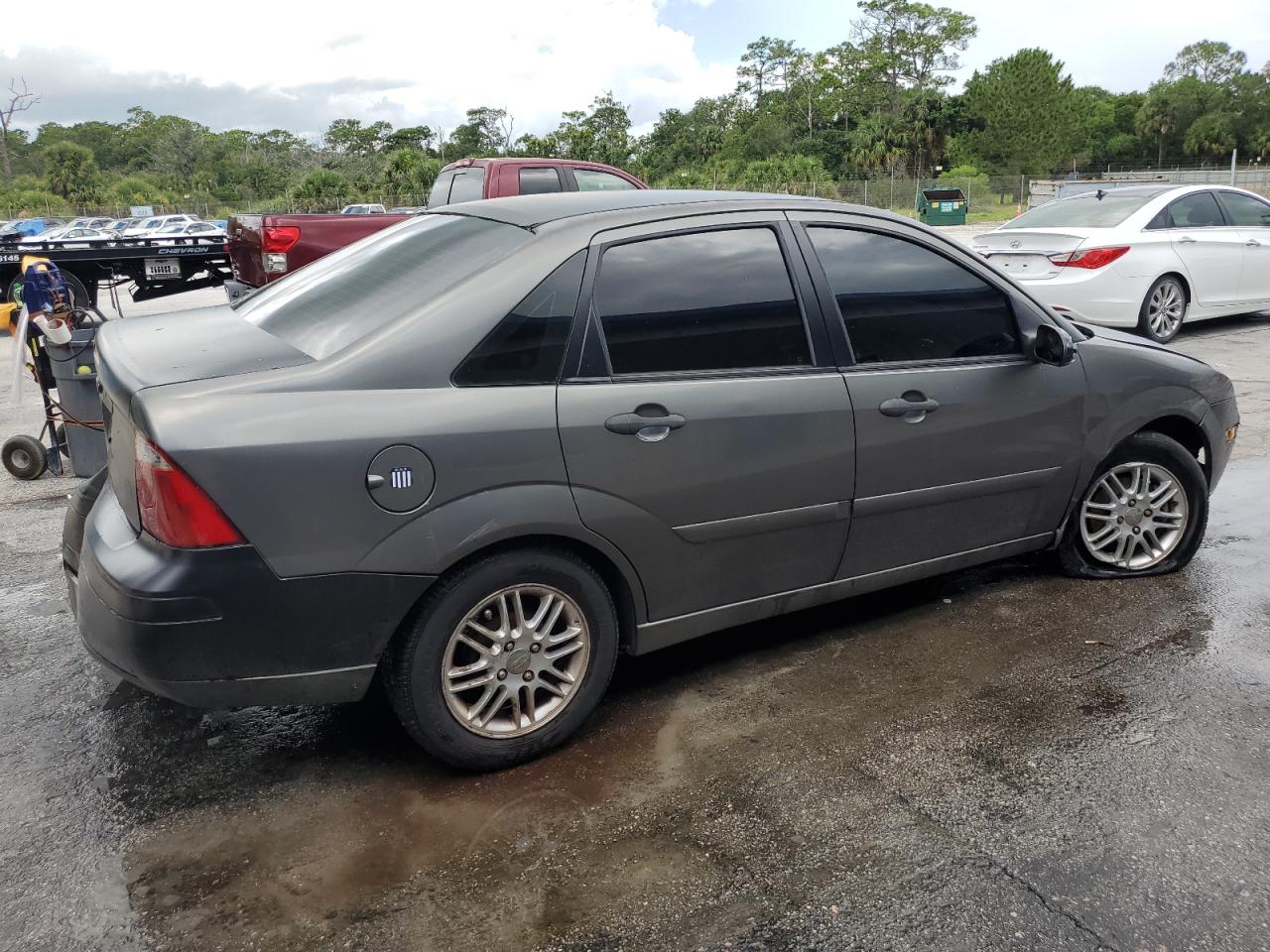 2007 Ford Focus Zx4 VIN: 1FAFP34N77W132358 Lot: 61443954