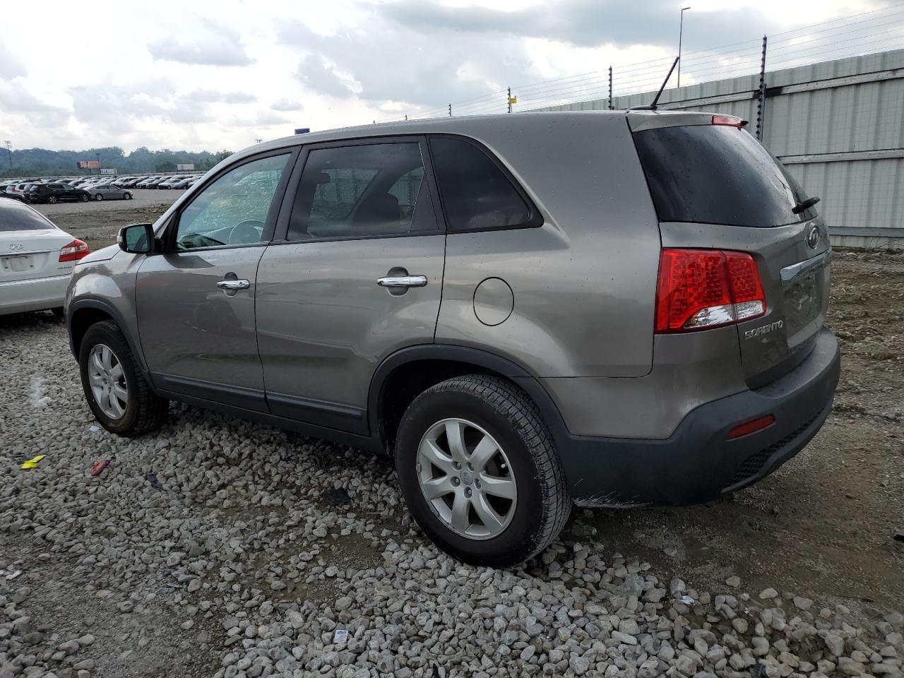 2012 Kia Sorento - Image 2