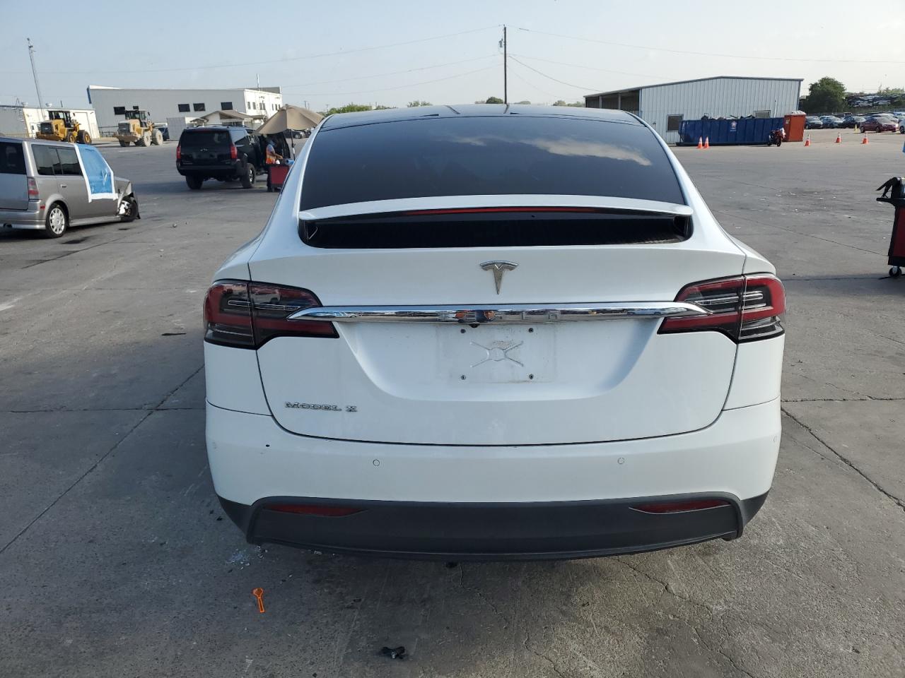 5YJXCBE28GF015658 2016 Tesla Model X