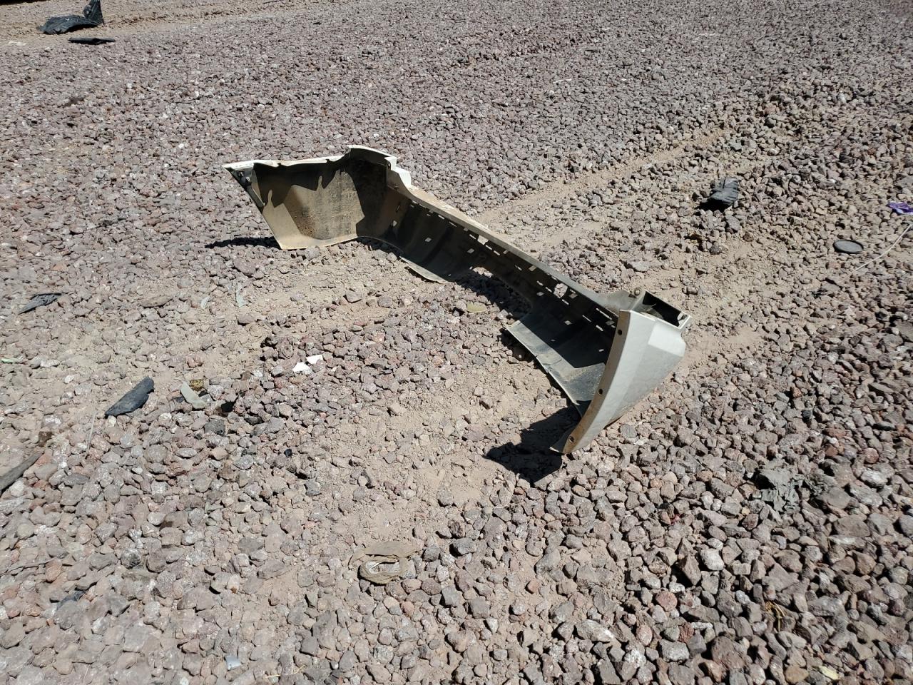 2005 Jeep Grand Cherokee Limited VIN: 1J8HR58255C572062 Lot: 63985744