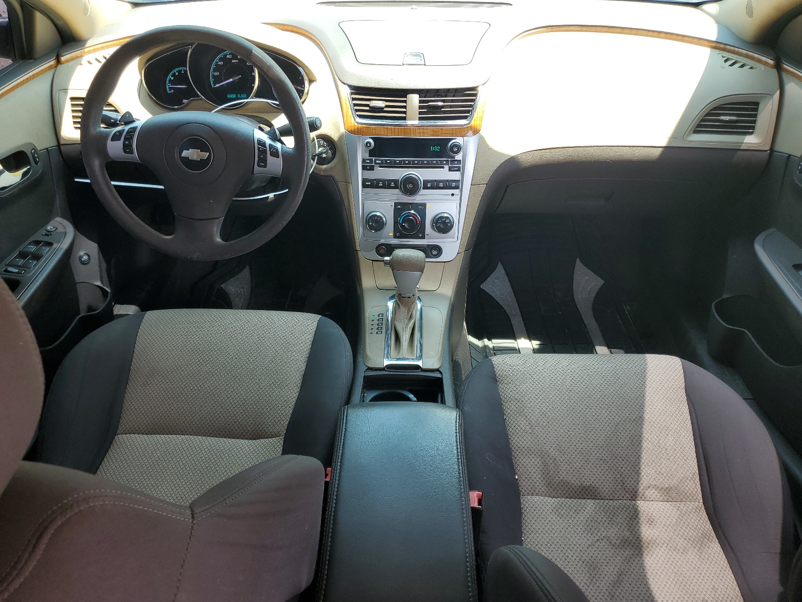 1G1ZC5E02AF191514 2010 Chevrolet Malibu 1Lt