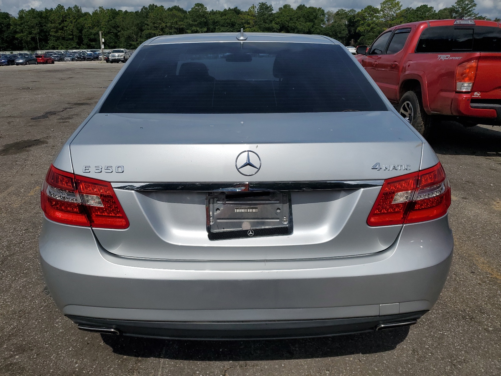 WDDHF8HB7AA222607 2010 Mercedes-Benz E 350 4Matic