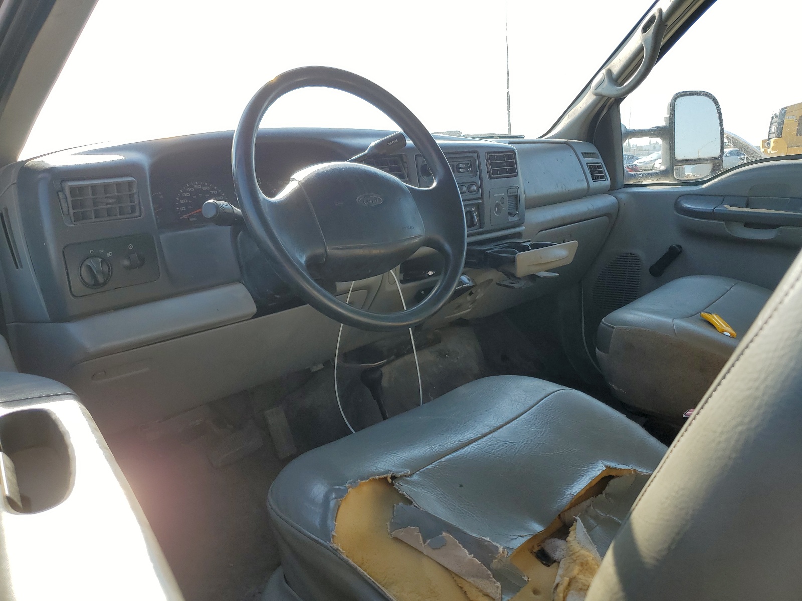 1FDAF57F42ED21485 2002 Ford F550 Super Duty