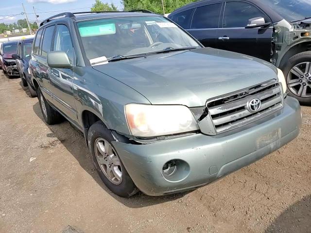 2004 Toyota Highlander Base VIN: JTEDP21A140012501 Lot: 63919614