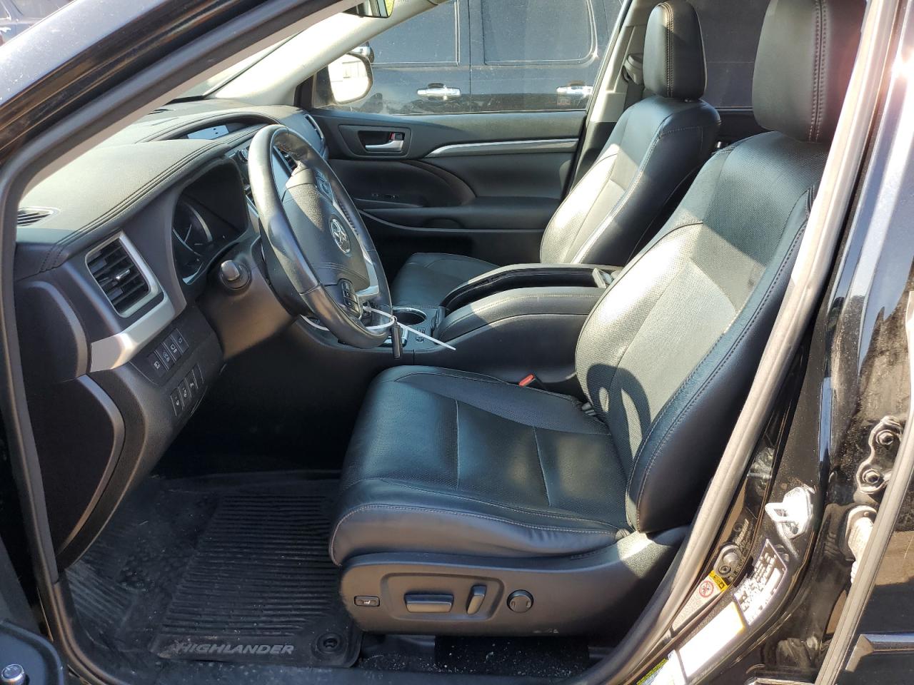 2017 Toyota Highlander Limited VIN: 5TDDZRFH9HS367917 Lot: 63957374