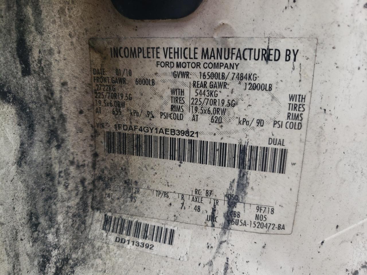 2010 Ford F450 - Image 12
