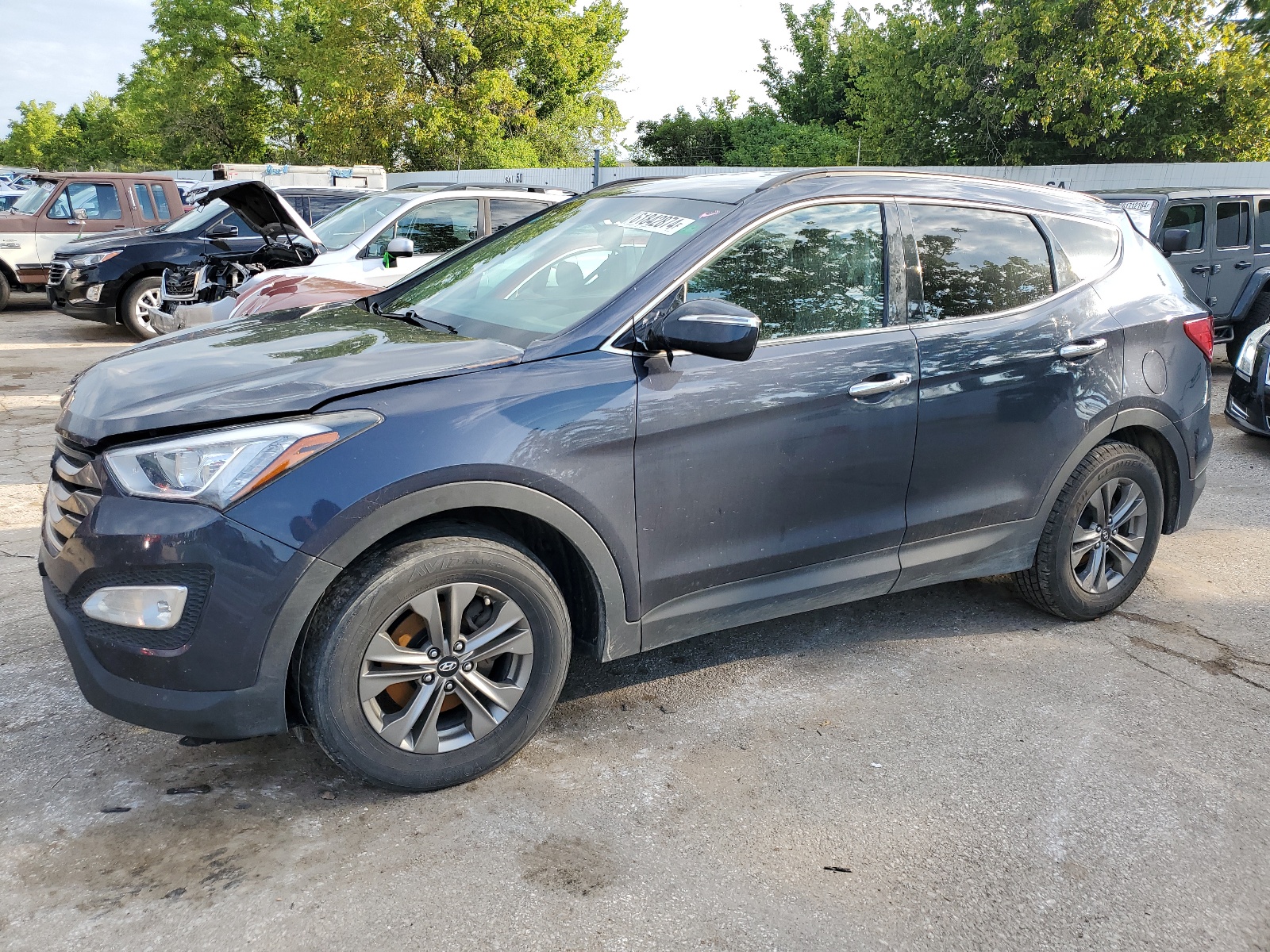 2016 Hyundai Santa Fe Sport vin: 5XYZUDLB2GG373240