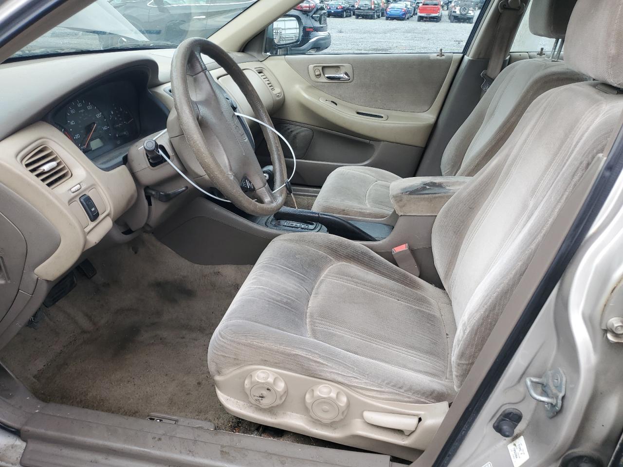 1999 Honda Accord Lx VIN: 1HGCG6656XA075046 Lot: 63262364