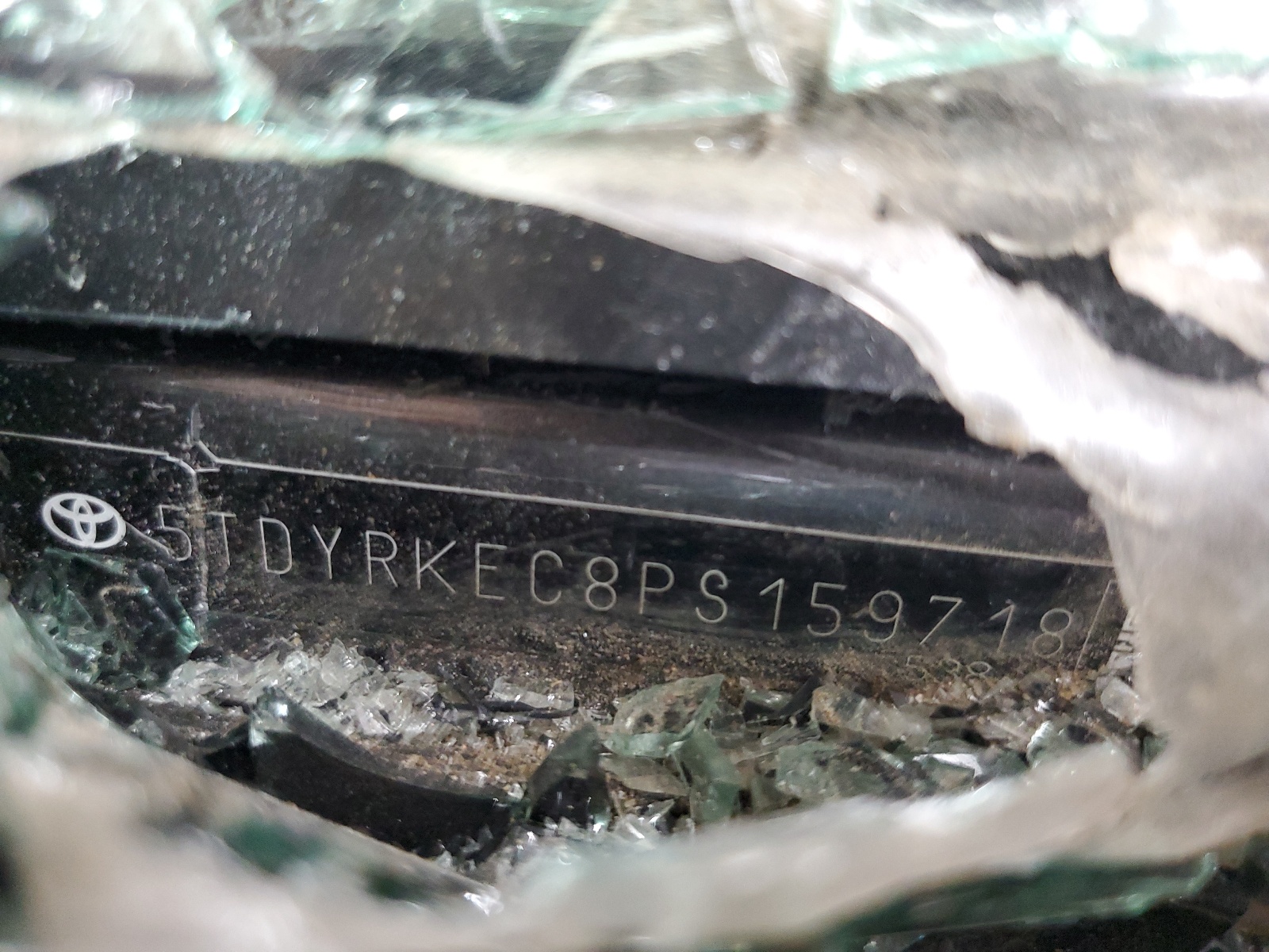 2023 Toyota Sienna Xle vin: 5TDYRKEC8PS159718