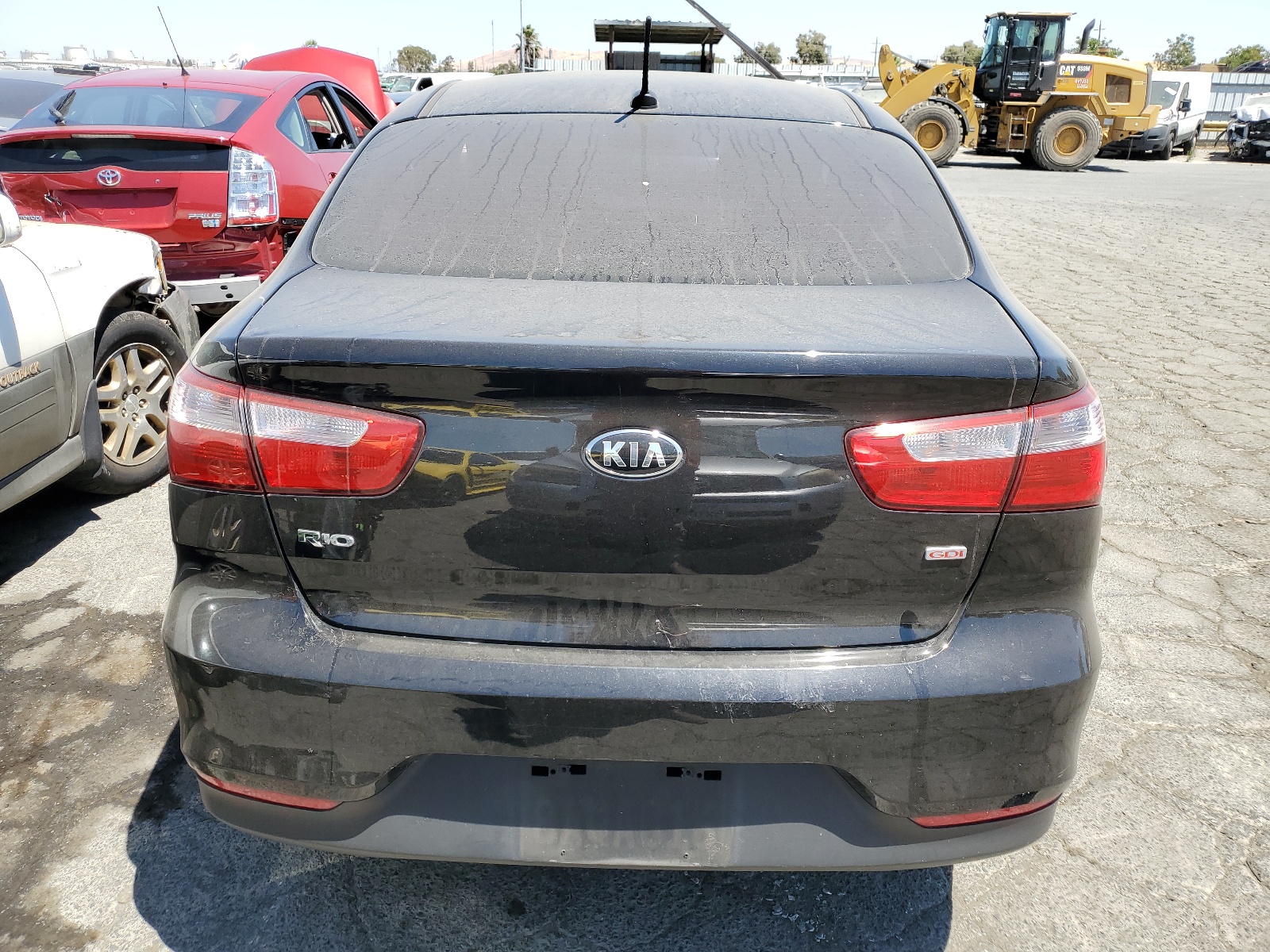 KNADM4A36H6072672 2017 Kia Rio Lx