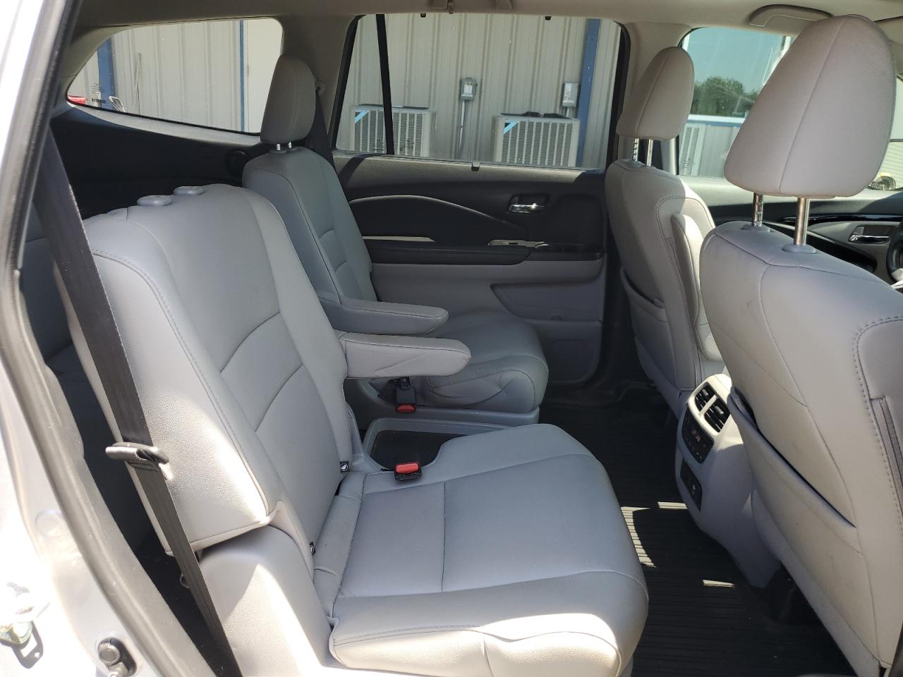 2019 Honda Pilot Touring VIN: 5FNYF6H66KB086660 Lot: 61906004