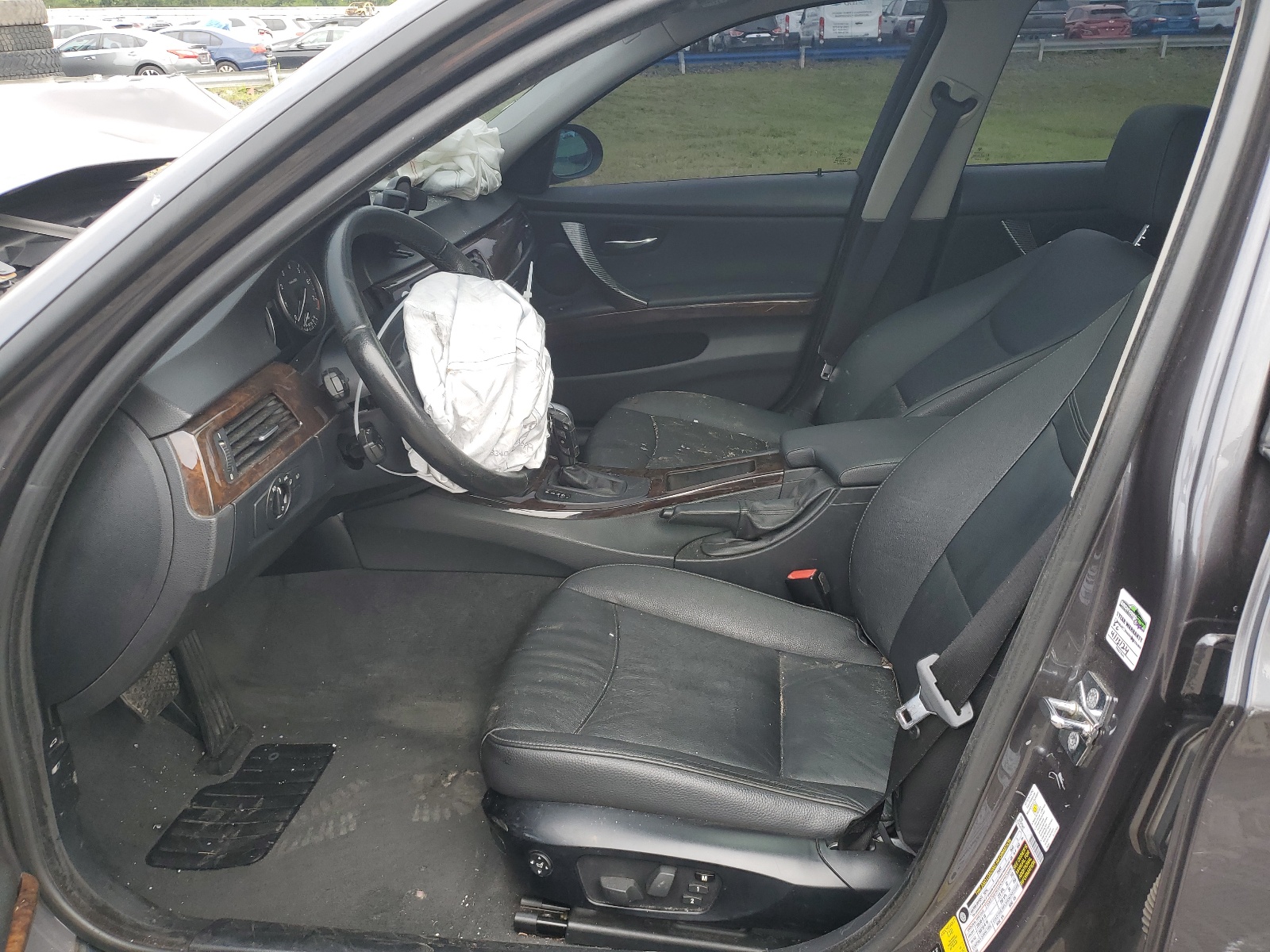 WBAVC735X8KP39676 2008 BMW 328 Xi Sulev