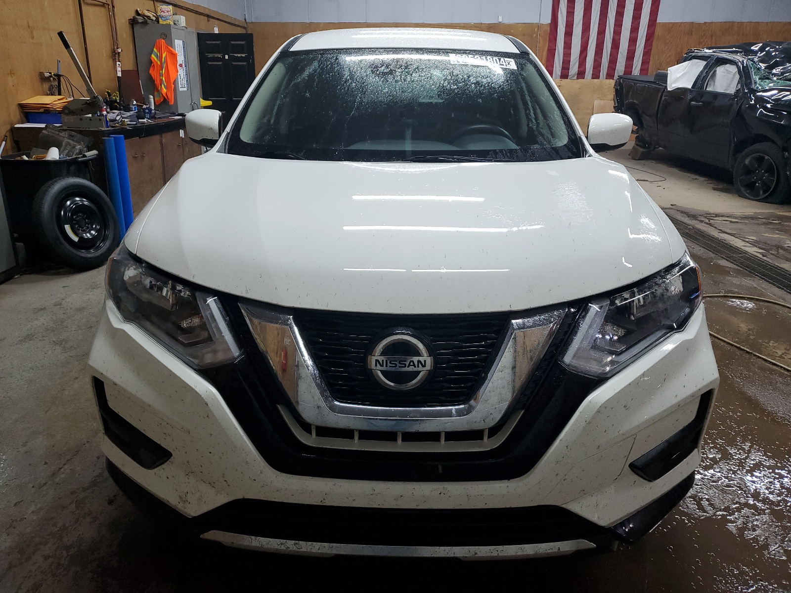 2020 Nissan Rogue S vin: KNMAT2MV3LP530617