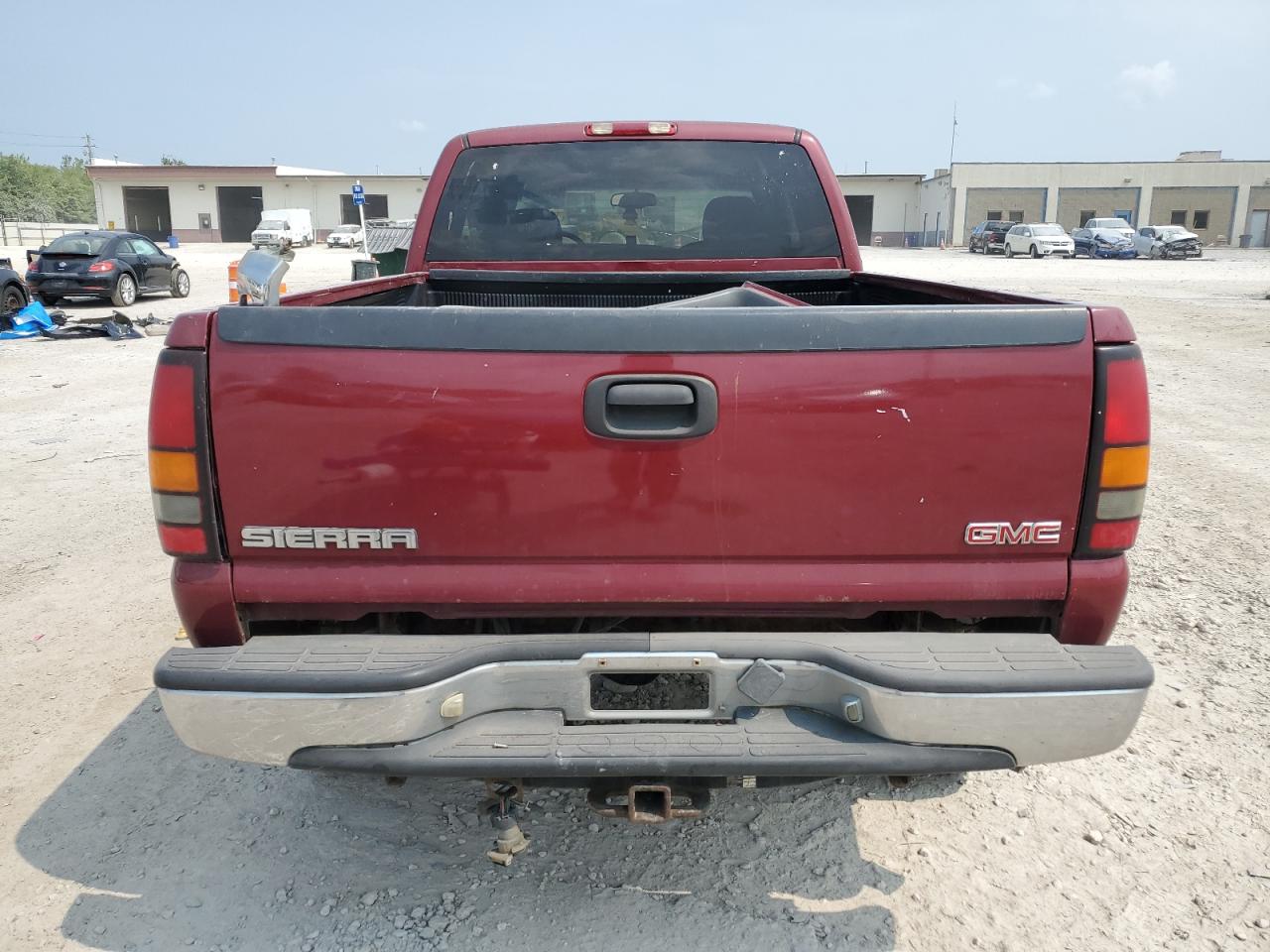 2005 GMC Sierra K2500 Heavy Duty VIN: 1GTHK29U45E123891 Lot: 64155284