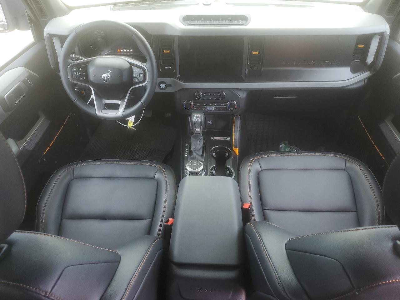 2023 Ford Bronco Base VIN: 1FMEE5DP7PLB73109 Lot: 64151034