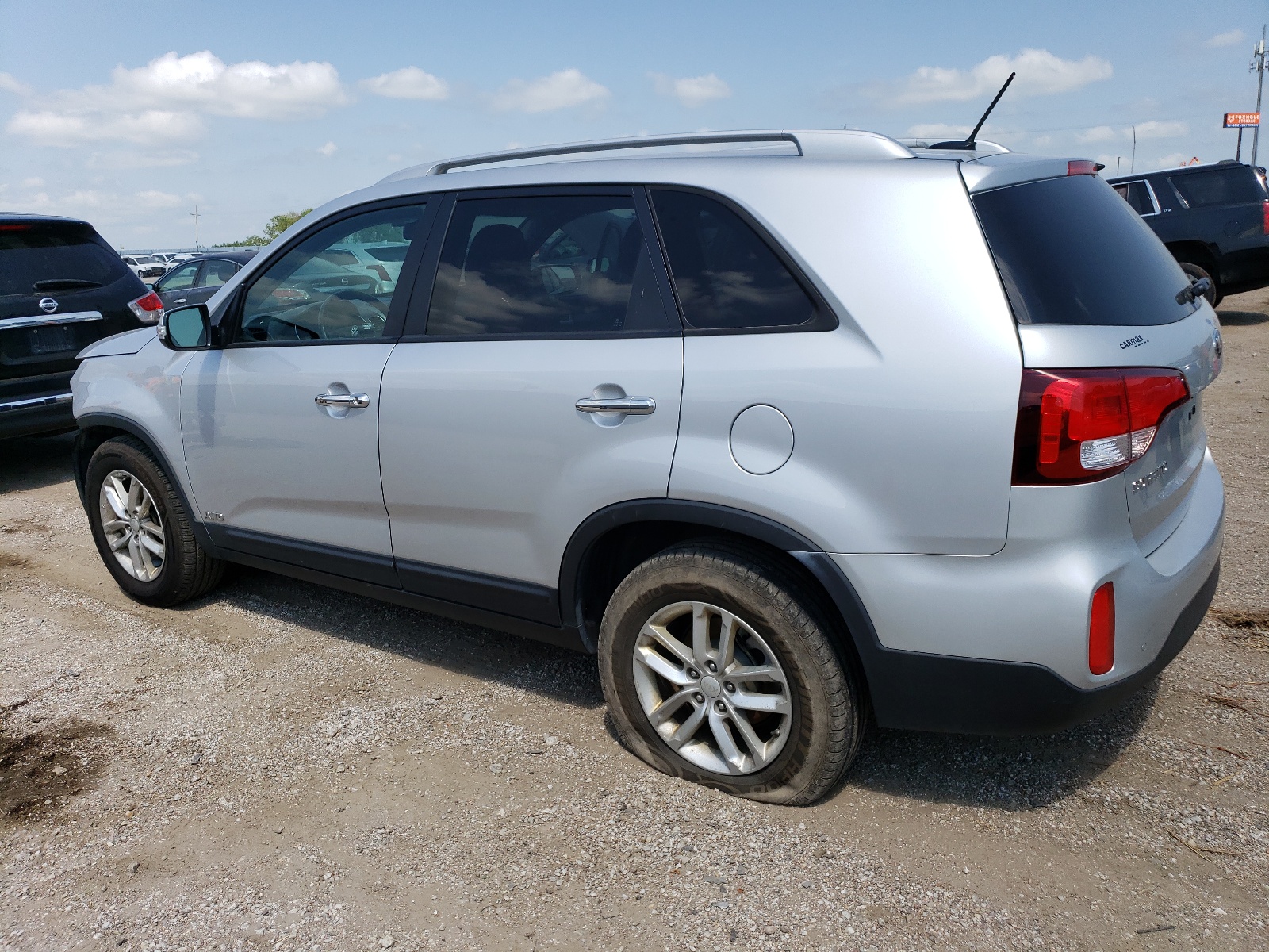 2015 Kia Sorento Lx vin: 5XYKTCA62FG571254