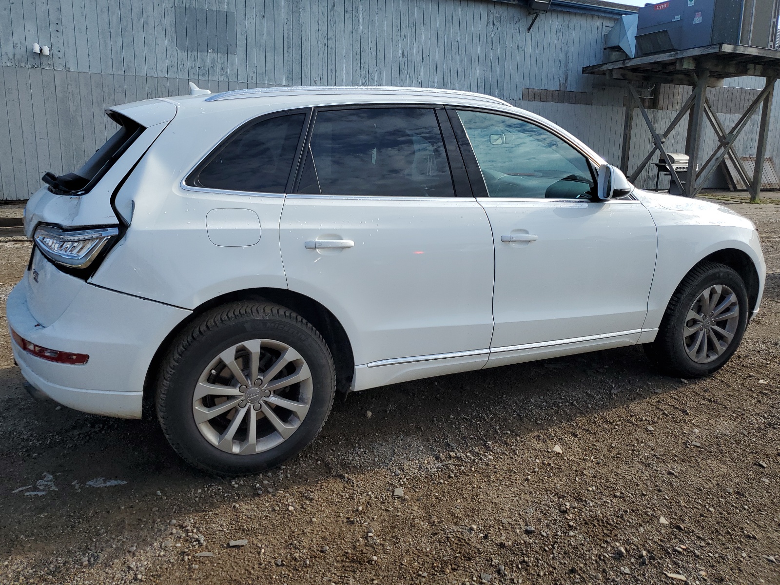 WA1CFAFP6EA125263 2014 Audi Q5 Premium