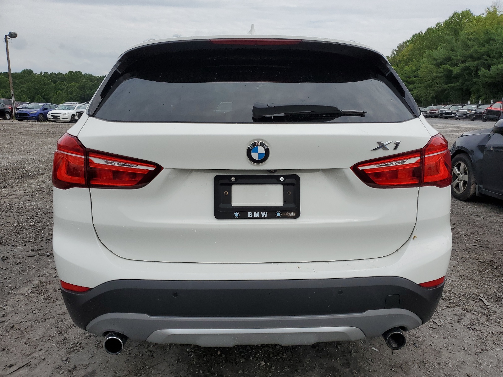 WBXHT3Z34H4A53660 2017 BMW X1 xDrive28I