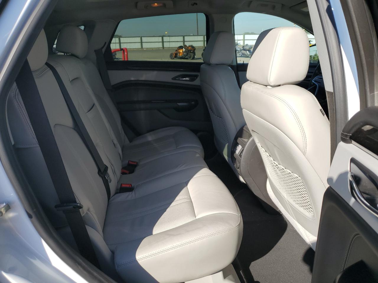 2014 Cadillac Srx Performance Collection VIN: 3GYFNCE33ES681264 Lot: 61874604