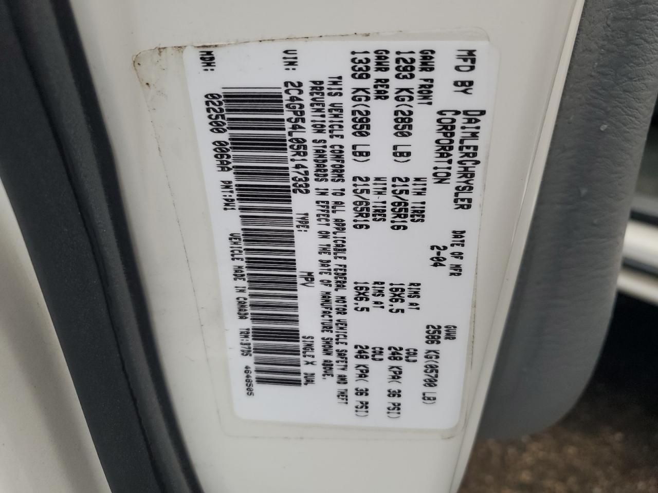 2005 Chrysler Town & Country Touring VIN: 2C4GP54L05R147332 Lot: 63645274