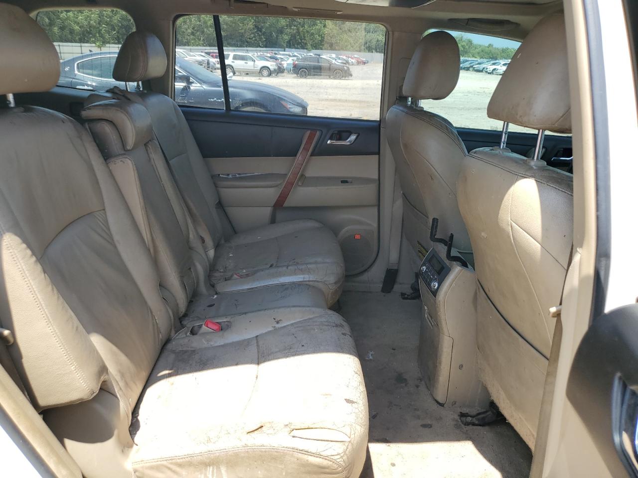 2010 Toyota Highlander Limited VIN: JTEYK3EH3A2105937 Lot: 65044894