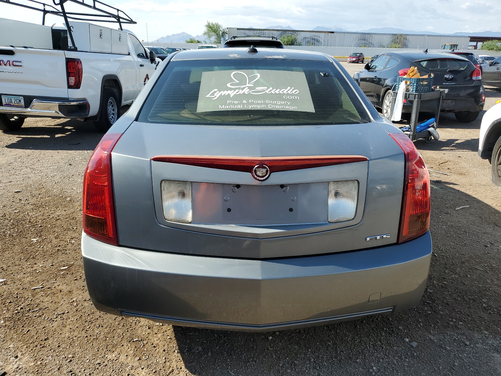 1G6DM577X40167352 2004 Cadillac Cts