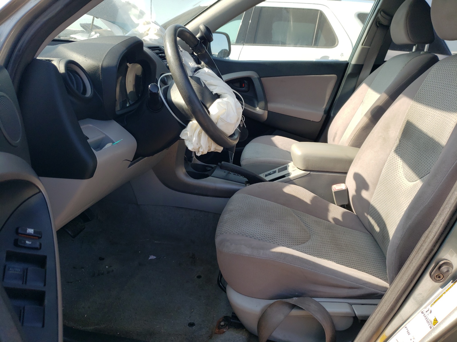 JTMBD33V265027413 2006 Toyota Rav4