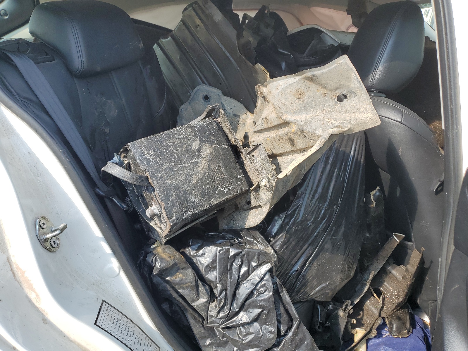 3MZBN1L33JM184688 2018 Mazda 3 Touring