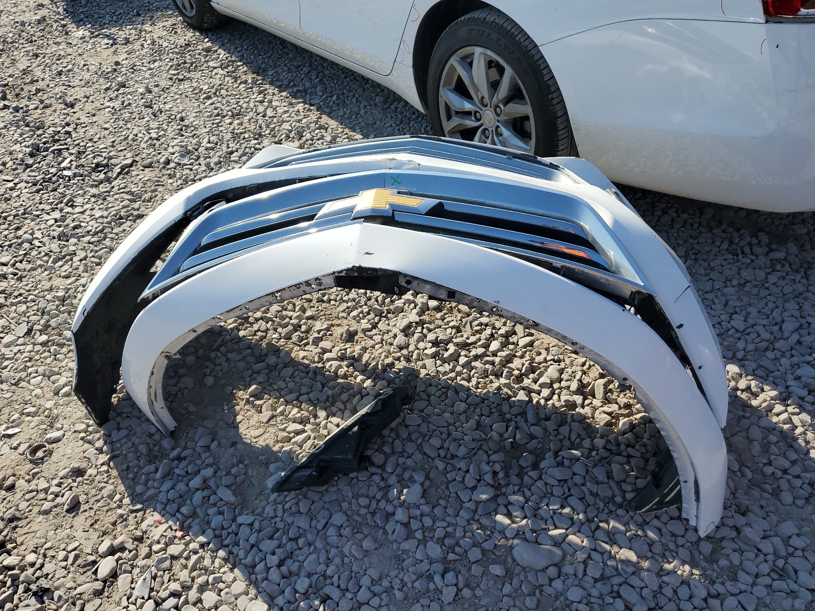 2G1105SA0J9158779 2018 Chevrolet Impala Lt