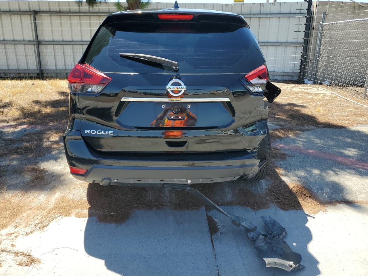 2020 Nissan Rogue S VIN: 5N1AT2MTXLC818474 Lot: 65247714