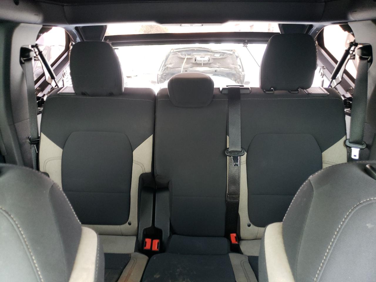 2023 Ford Bronco Base VIN: 1FMDE5BH1PLB19926 Lot: 63532694