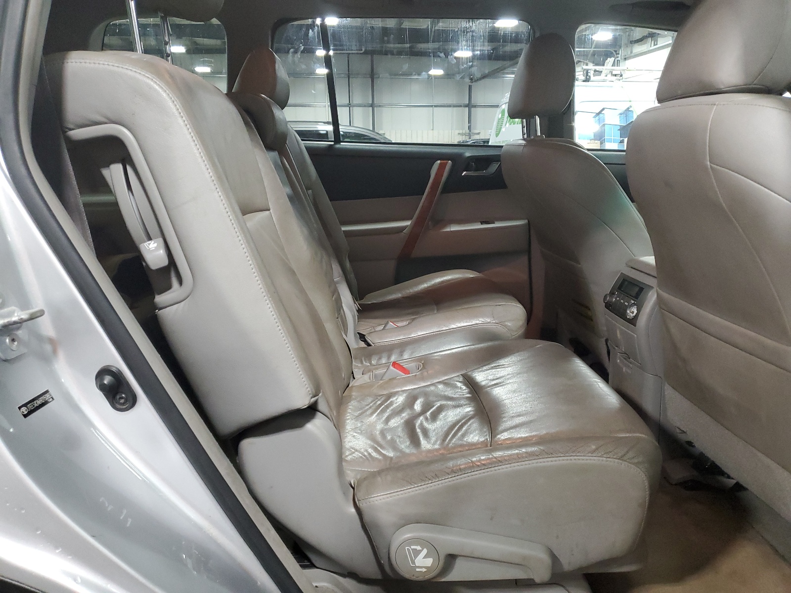 JTEES42A692150883 2009 Toyota Highlander Limited