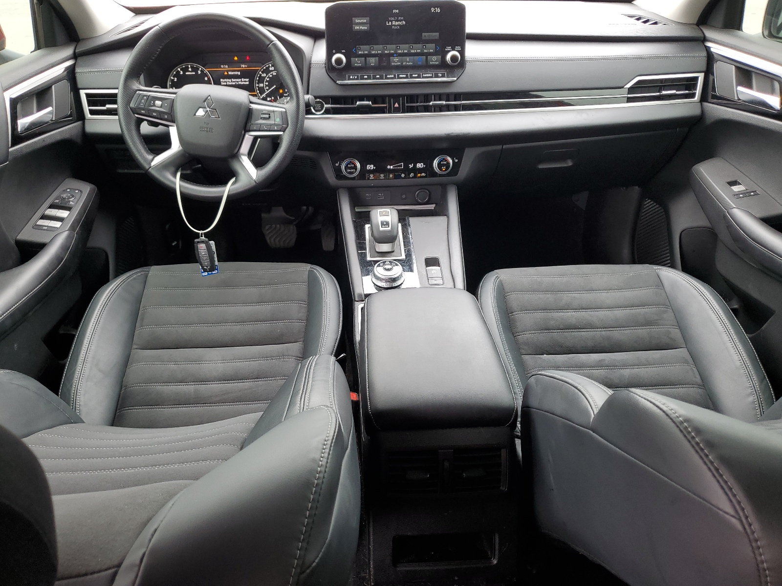 JA4J3UA83NZ025883 2022 Mitsubishi Outlander Se