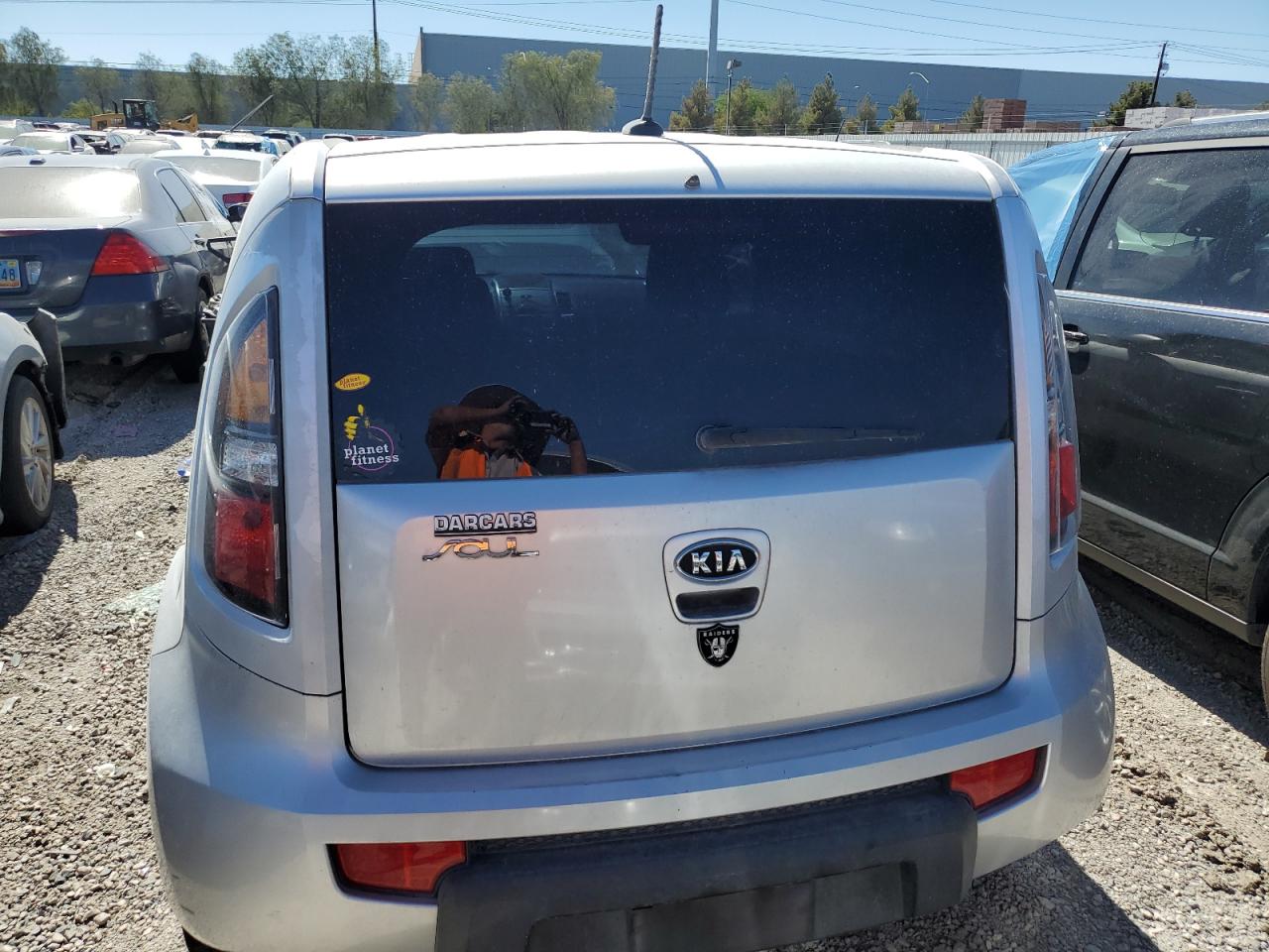 2011 Kia Soul + VIN: KNDJT2A21B7324513 Lot: 67615684