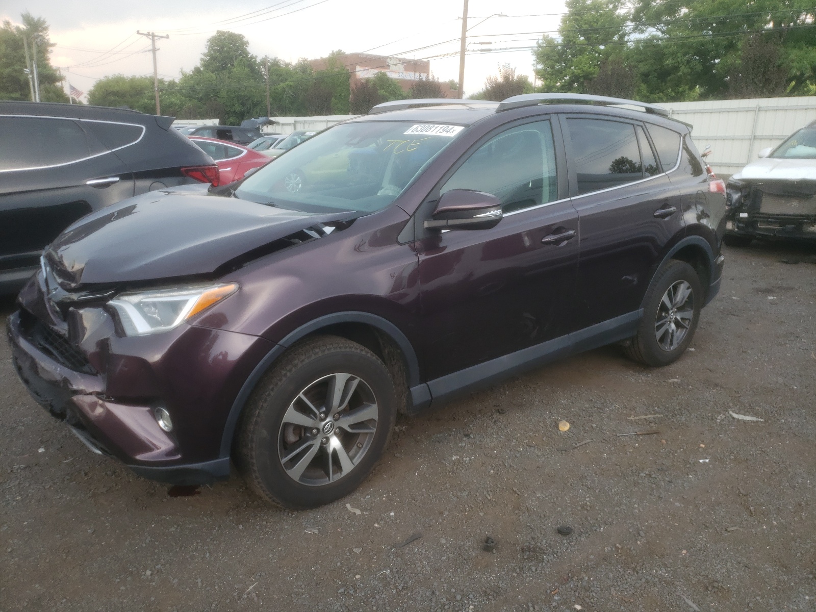 2017 Toyota Rav4 Xle vin: 2T3RFREV4HW646650