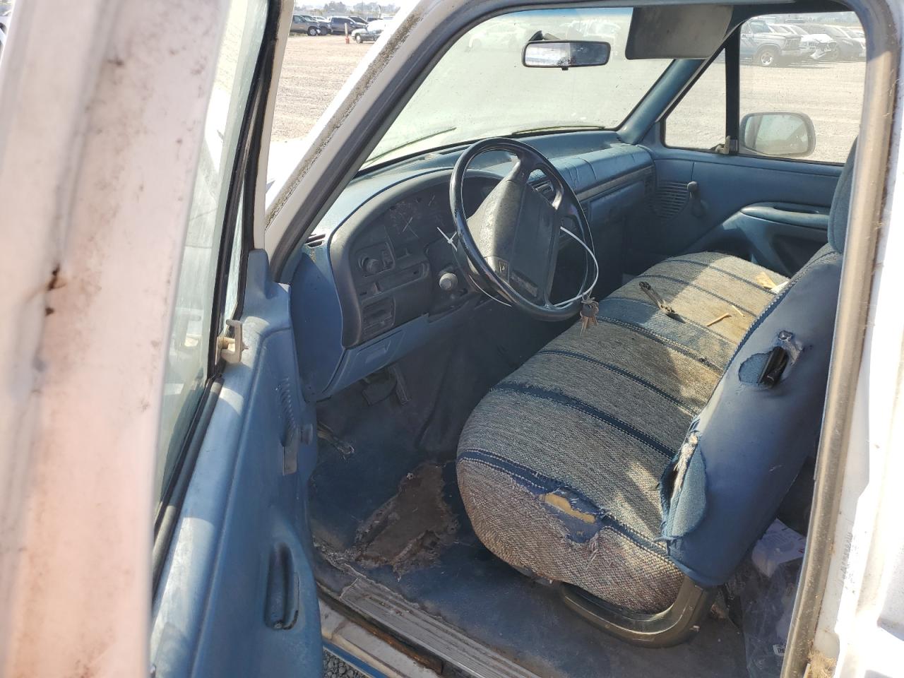 1994 Ford F150 VIN: 1FTEX15Y4RKA96500 Lot: 63160164