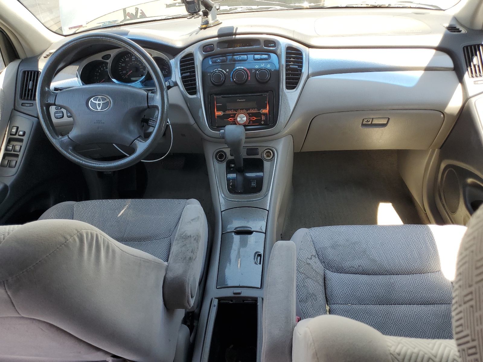 JTEHF21A630145628 2003 Toyota Highlander Limited