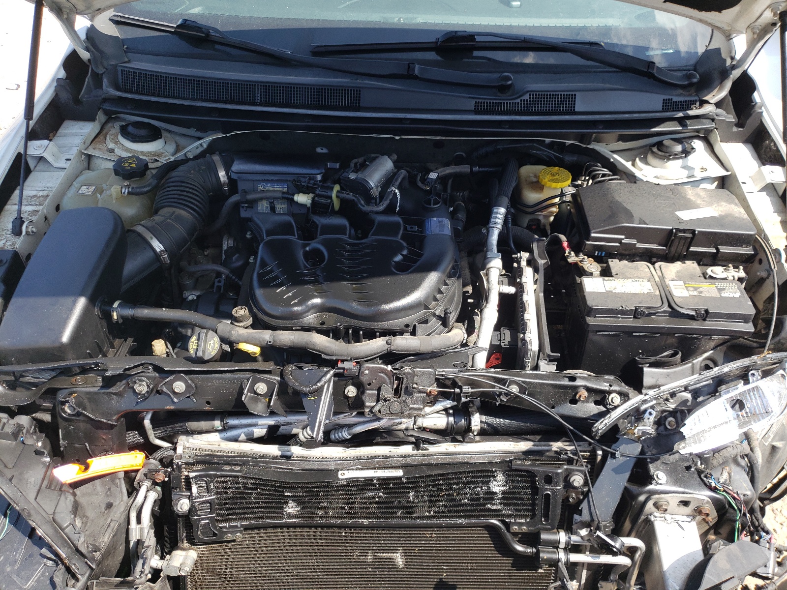 1C3CCCDGXFN540453 2015 Chrysler 200 S