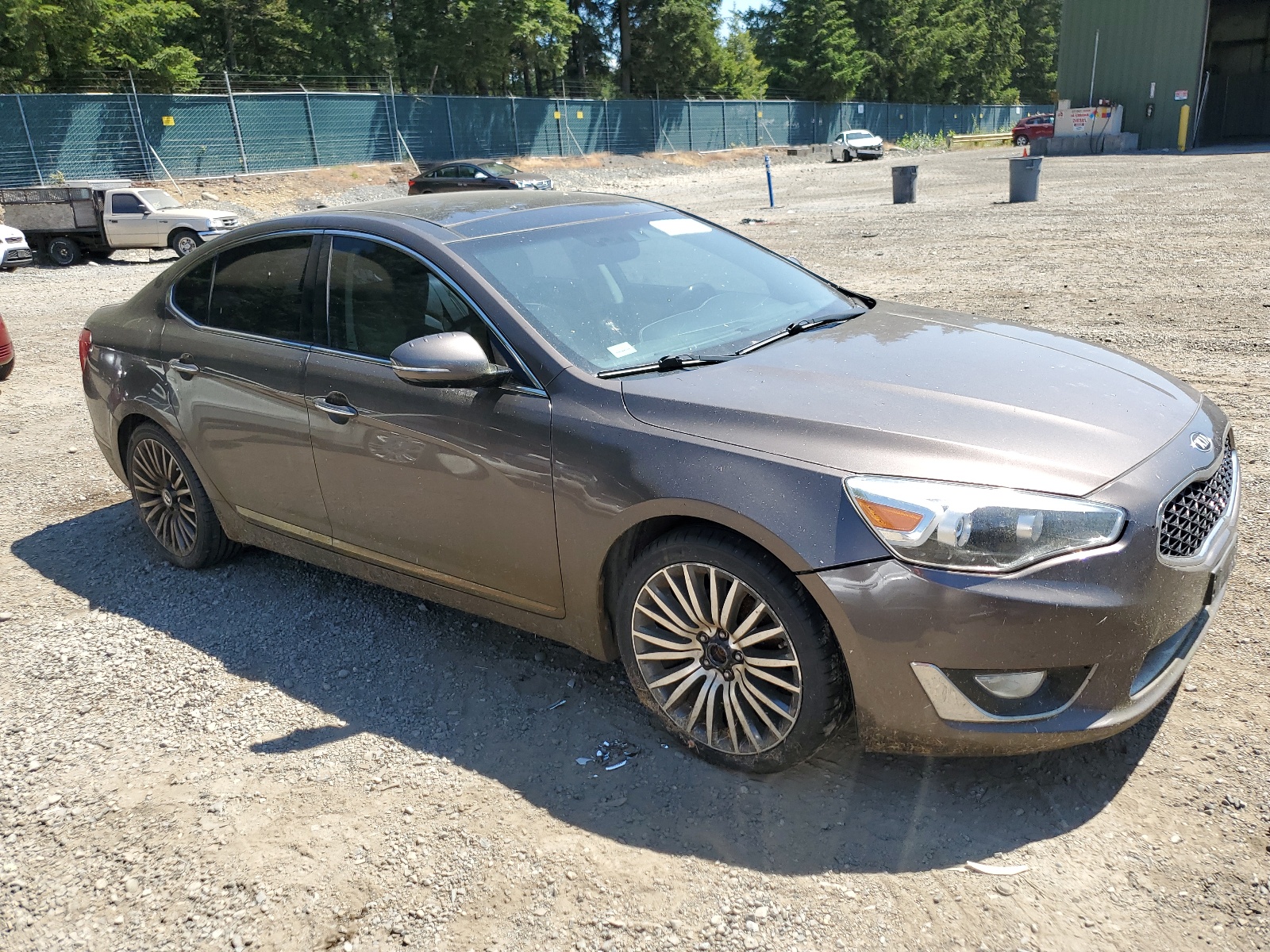 2014 Kia Cadenza Premium vin: KNALN4D72E5124498