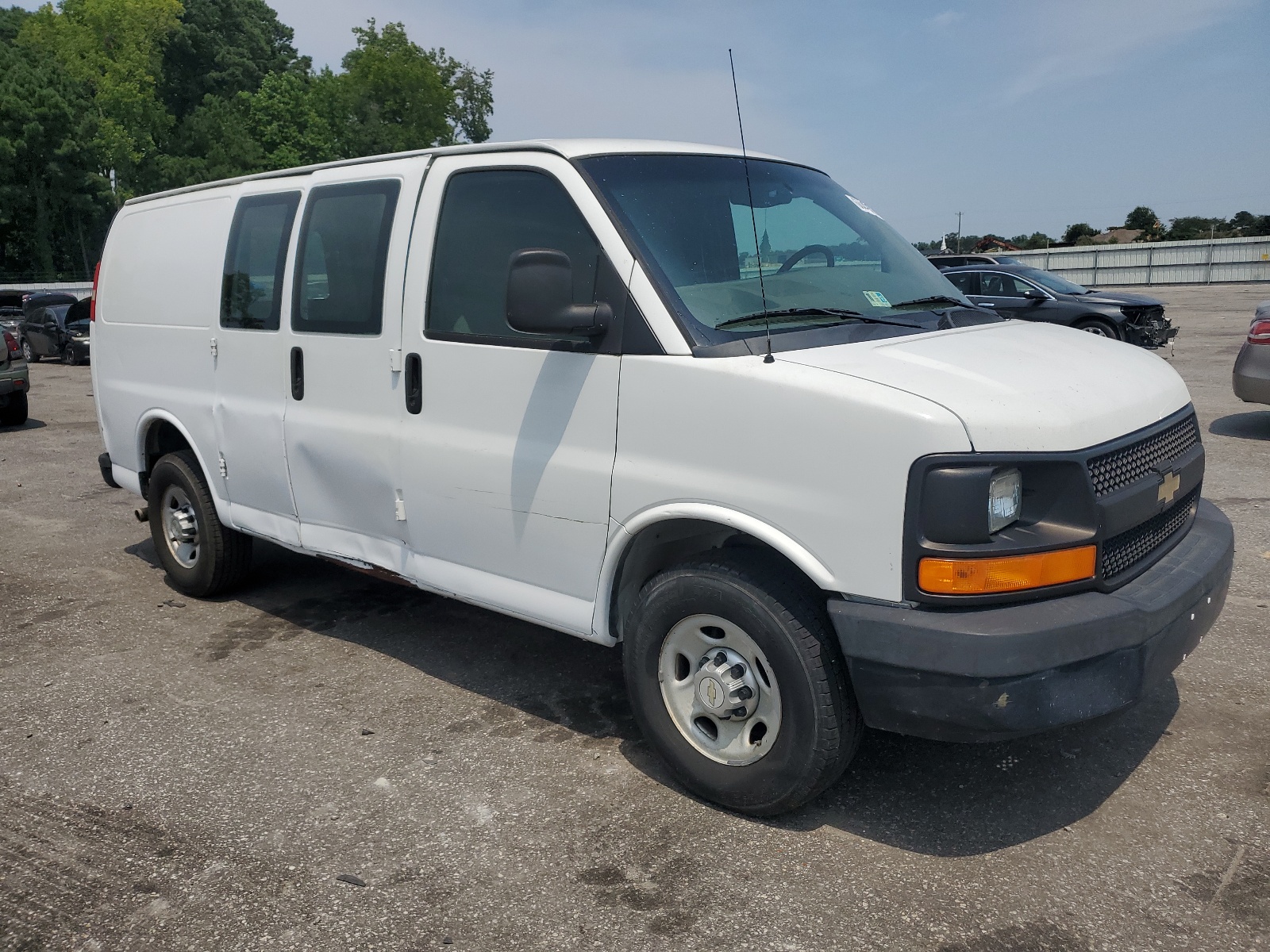 2014 Chevrolet Express G2500 vin: 1GCWGFBA3E1150085