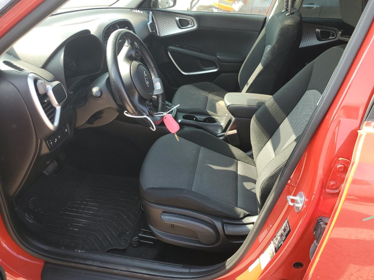 2020 Kia Soul Lx VIN: KNDJ23AU1L7102243 Lot: 64071984