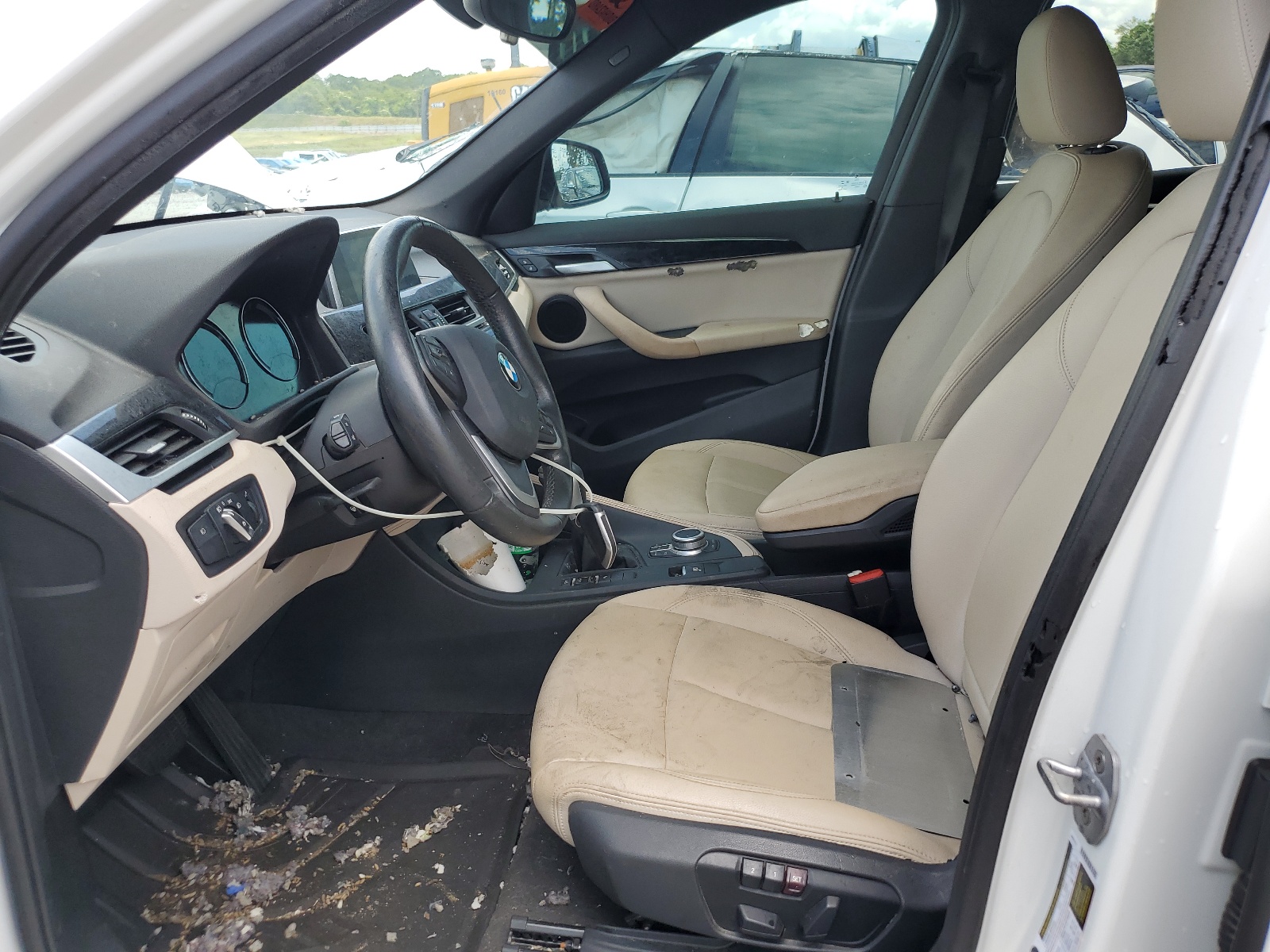 WBXHU7C56K3H44183 2019 BMW X1 Sdrive28I