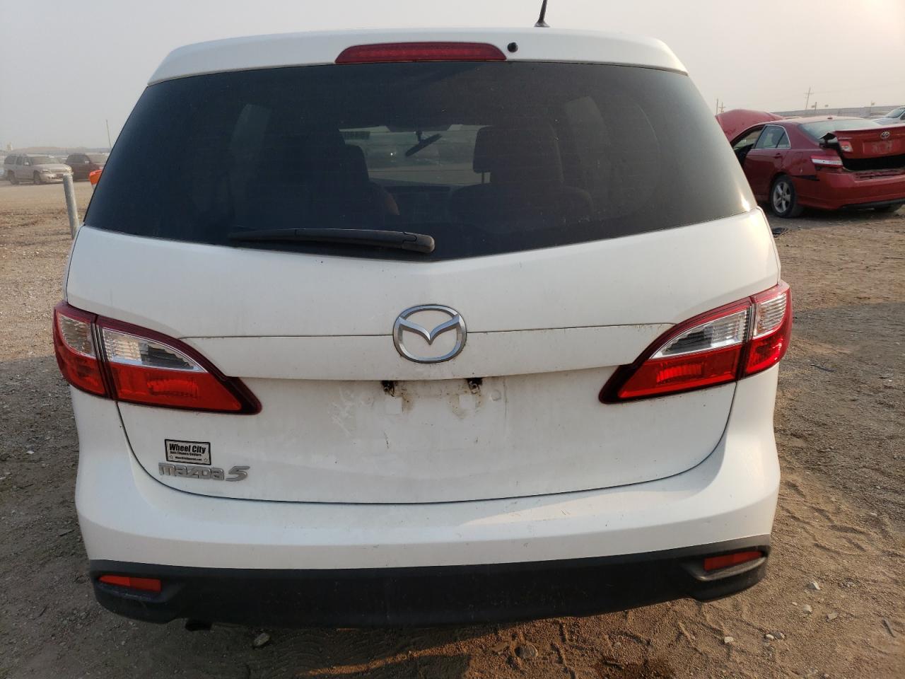 2012 Mazda 5 - Image 6