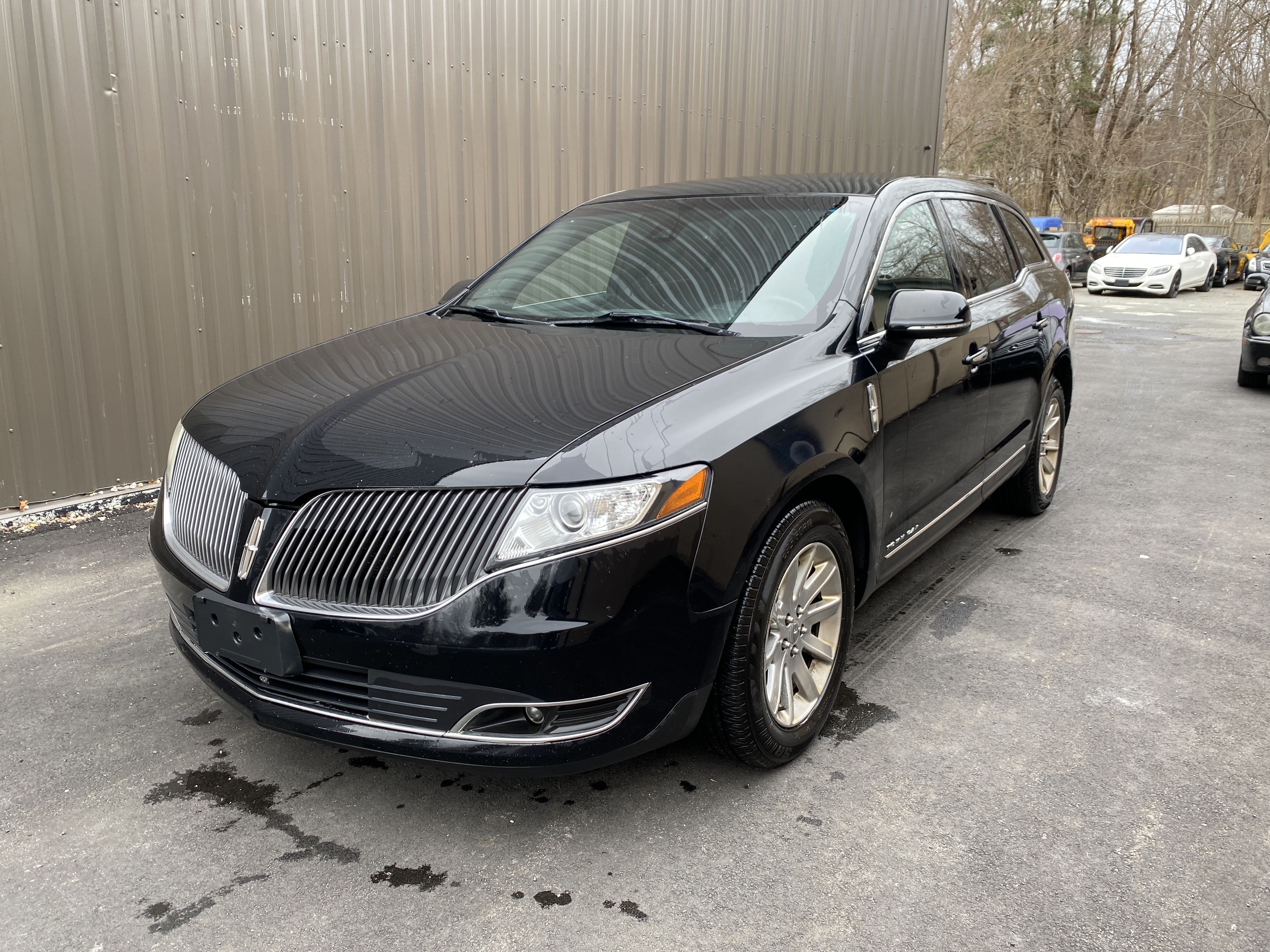 2016 Lincoln Mkt vin: 2LMHJ5NK0GBL00069