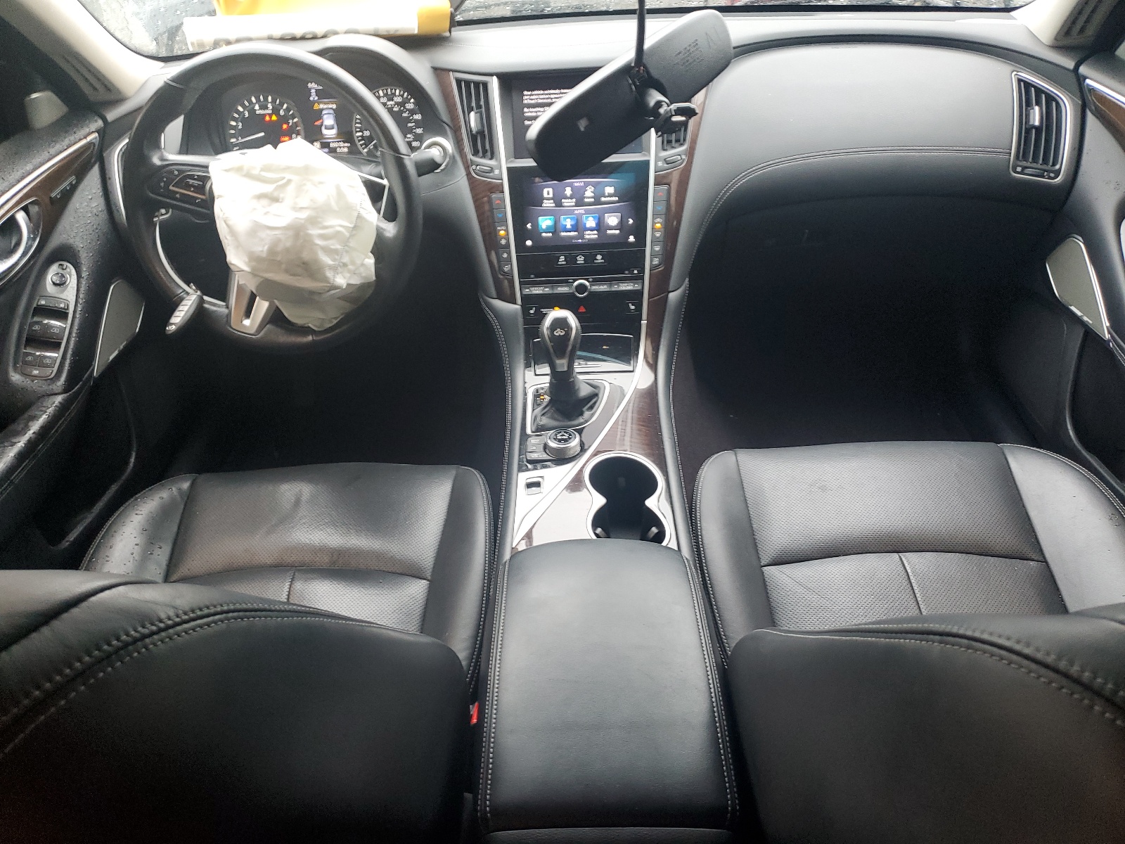 JN1EV7AR5JM440256 2018 Infiniti Q50 Luxe